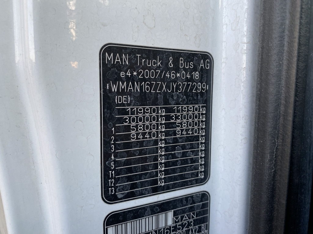 MAN TGM 12.290 4x2 BL / Palfinger LBW - Camión caja cerrada: foto 4 MAN TGM 12.290 4x2 BL / Palfinger LBW - Camión caja cerrada: foto 4