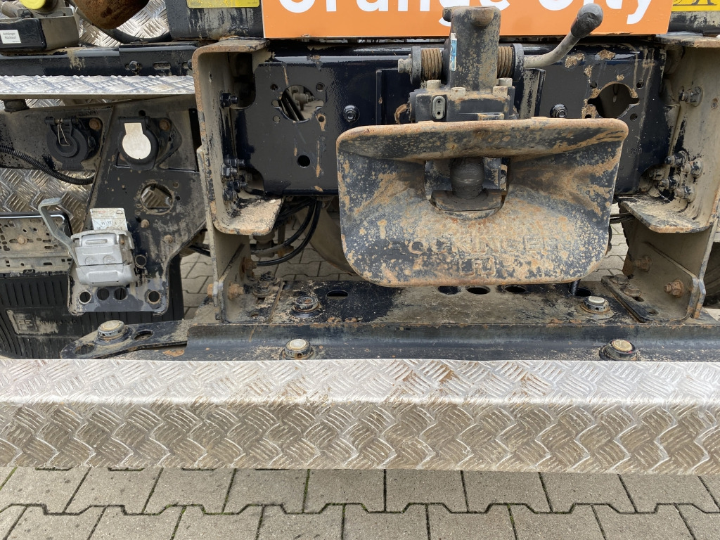 MAN TGS 26.400 6x4 H-4 BL - Camión multibasculante: foto 4 MAN TGS 26.400 6x4 H-4 BL - Camión multibasculante: foto 4