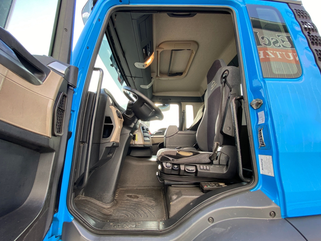 Camión chasis MAN TGS 26.420 6x2-4 LL: foto 15