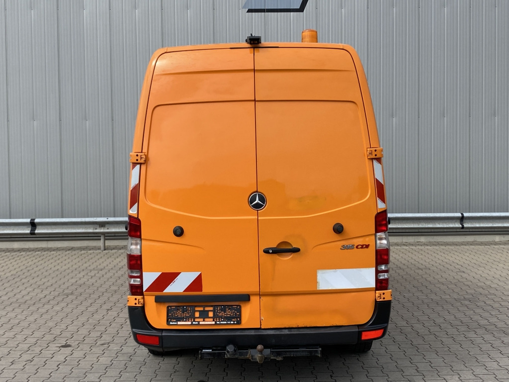 Mercedes-Benz 315 CDI - Furgón: foto 4 Mercedes-Benz 315 CDI - Furgón: foto 4