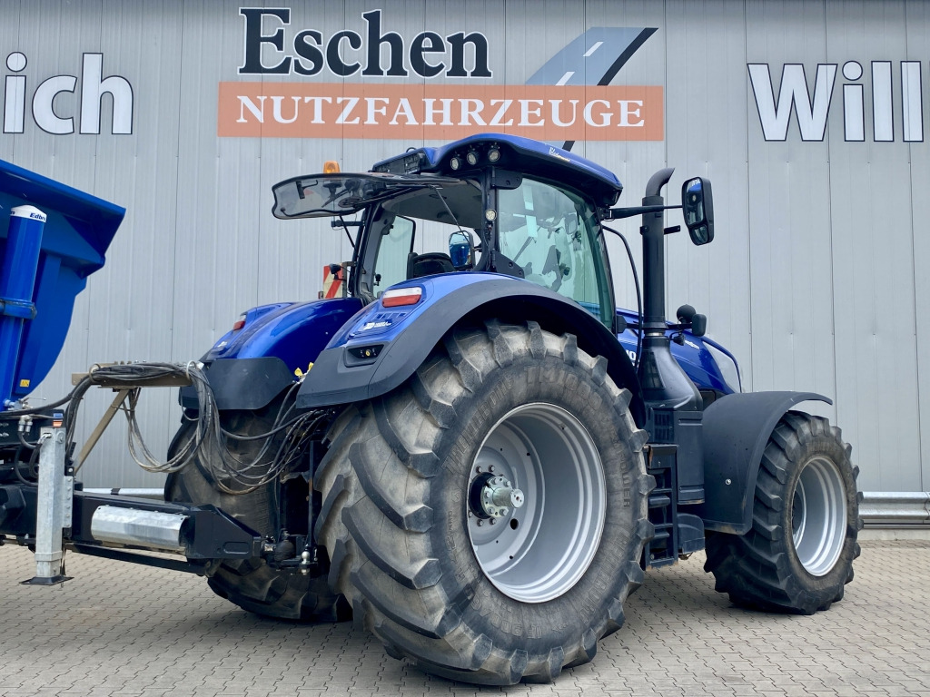New Holland T7.315 AC 4x4 - Tractor: foto 4 New Holland T7.315 AC 4x4 - Tractor: foto 4