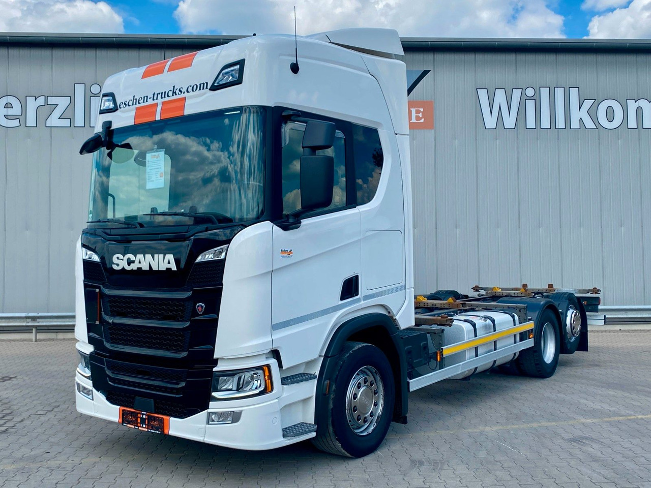 Scania R 450 B 6x2*4 BDF | Retarder*AHK*Lift*SDG Rahmen - Camión portacontenedore/ Intercambiable: foto 1 Scania R 450 B 6x2*4 BDF | Retarder*AHK*Lift*SDG Rahmen - Camión portacontenedore/ Intercambiable: foto 1