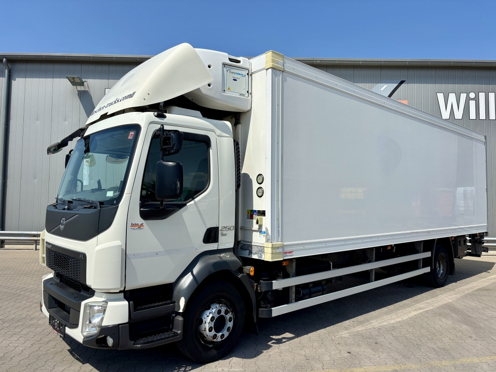 Volvo FL 250 / MBB-LBW - Camión frigorífico: foto 1 Volvo FL 250 / MBB-LBW - Camión frigorífico: foto 1