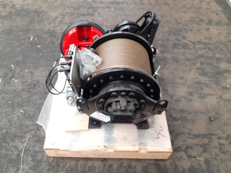 Cabrestante de elevación Brevini WHL025 - Cabrestante: foto 3 Cabrestante de elevación Brevini WHL025 - Cabrestante: foto 3