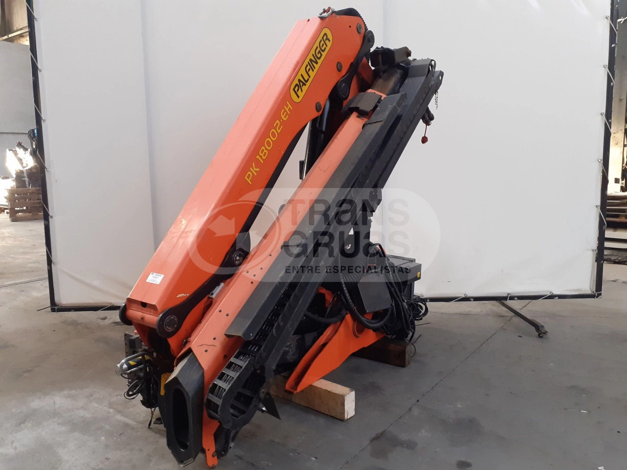Grúa palfinger PK18002EH - Grúa para camión para Camión: foto 1 Grúa palfinger PK18002EH - Grúa para camión para Camión: foto 1