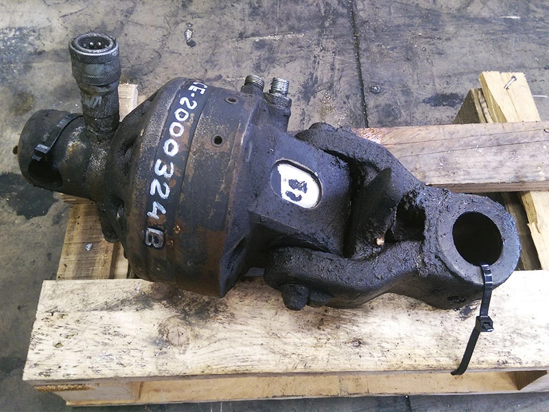 Rotator Kinshofer ocasión 4.500 Kg - Implemento: foto 2 Rotator Kinshofer ocasión 4.500 Kg - Implemento: foto 2