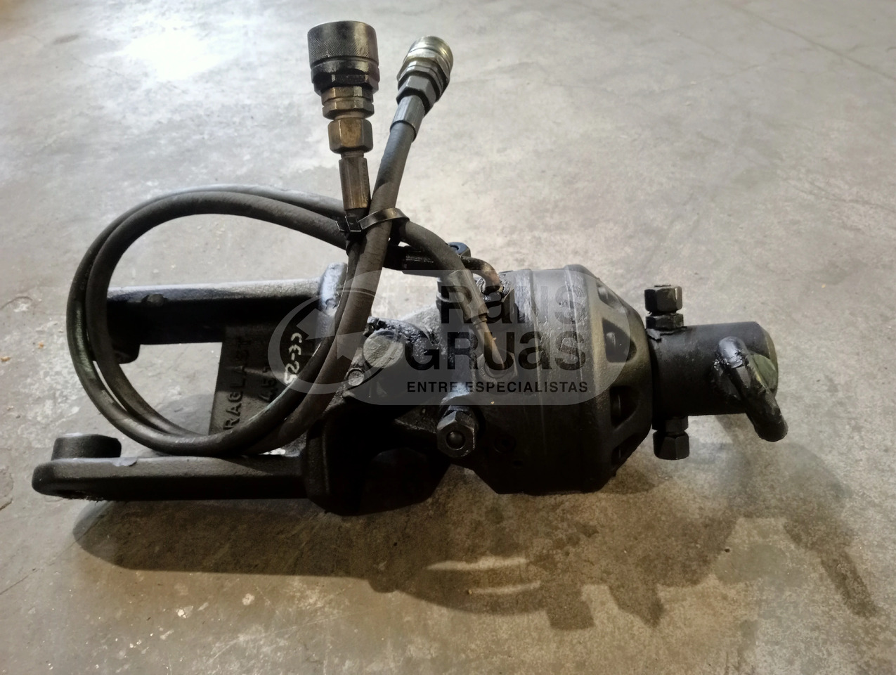 Rotator Kinshofer ocasión 4.500 Kg - Implemento: foto 3 Rotator Kinshofer ocasión 4.500 Kg - Implemento: foto 3