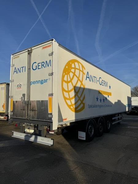 Fruehauf - Semirremolque caja cerrada: foto 5 Fruehauf - Semirremolque caja cerrada: foto 5