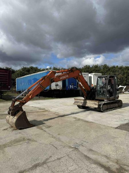 Hitachi ZX85USB-5A - Excavadora de cadenas: foto 5 Hitachi ZX85USB-5A - Excavadora de cadenas: foto 5