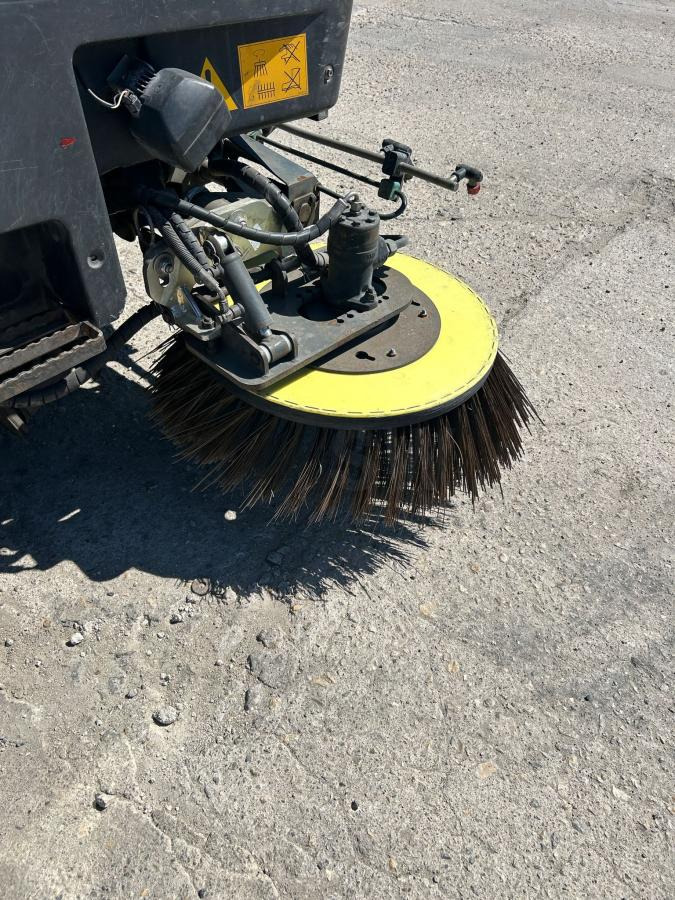 Schmidt Clingo 500 Compact 400 - Barredora vial: foto 4 Schmidt Clingo 500 Compact 400 - Barredora vial: foto 4