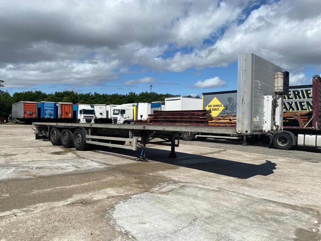 Schmitz Cargobull - Semirremolque plataforma/ Caja abierta: foto 2 Schmitz Cargobull - Semirremolque plataforma/ Caja abierta: foto 2