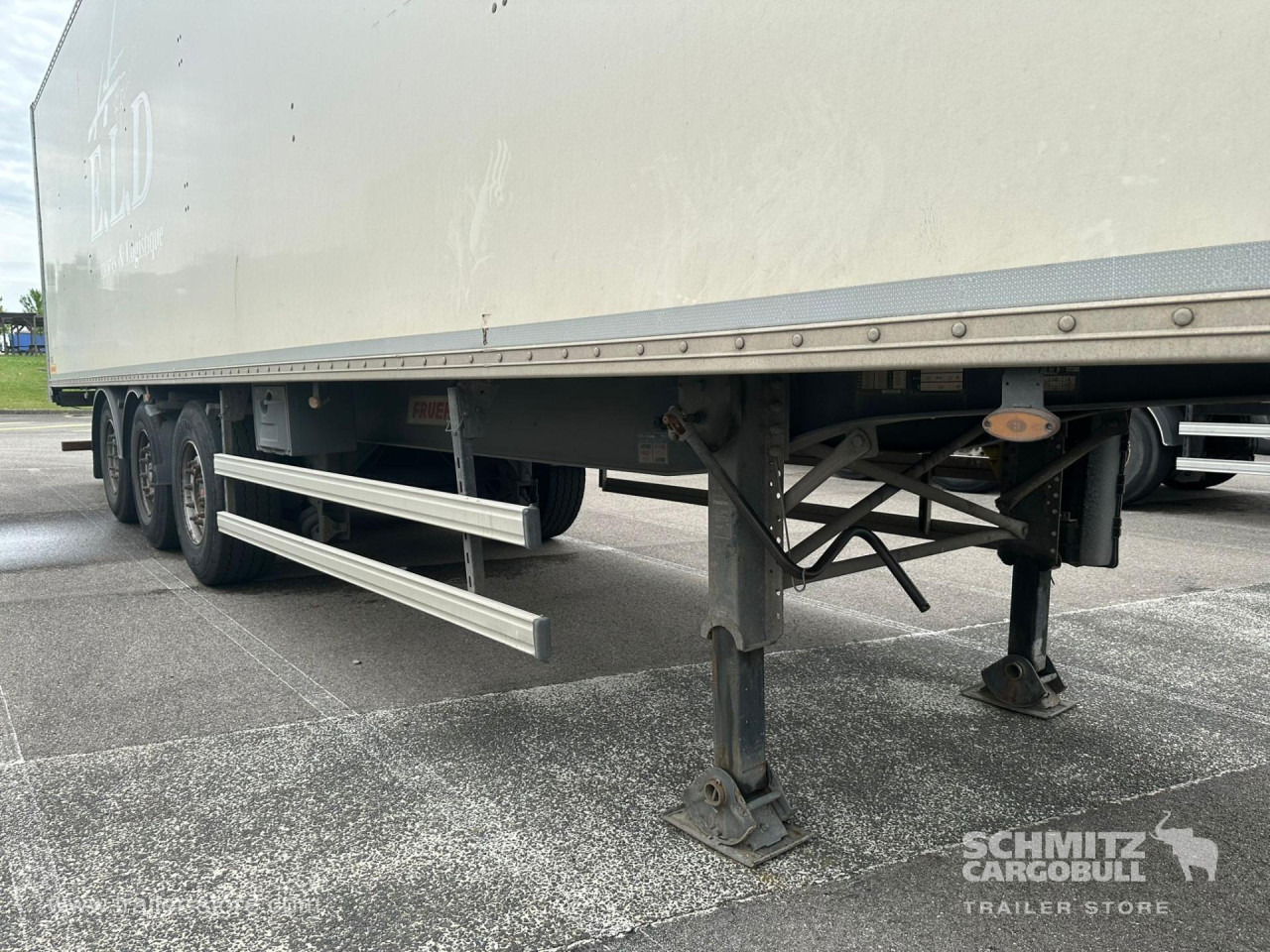 FRUEHAUF Dryfreight Standard - Semirremolque caja cerrada: foto 2 FRUEHAUF Dryfreight Standard - Semirremolque caja cerrada: foto 2
