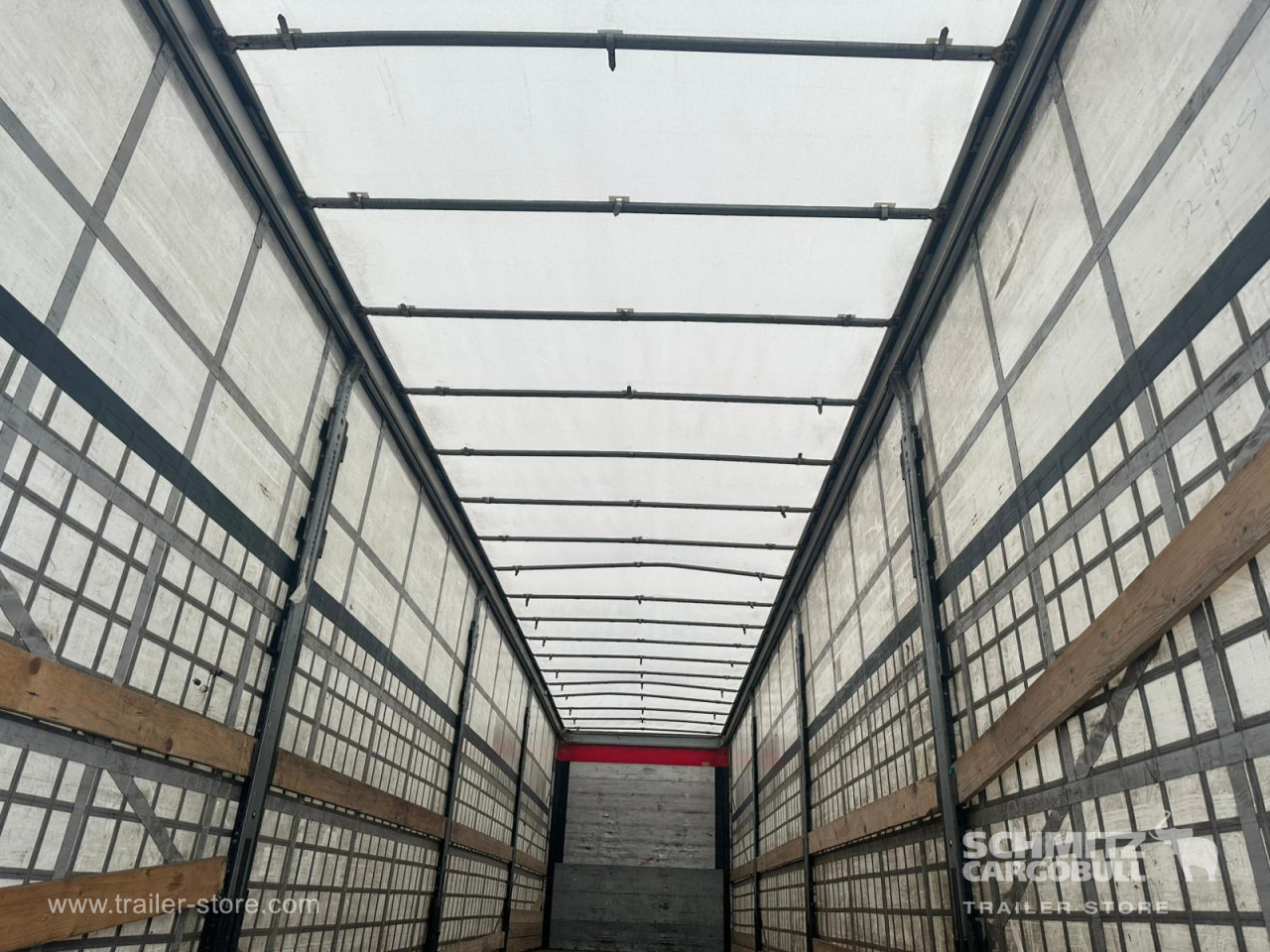 SCHMITZ Curtainsider Standard - Semirremolque lona: foto 5 SCHMITZ Curtainsider Standard - Semirremolque lona: foto 5