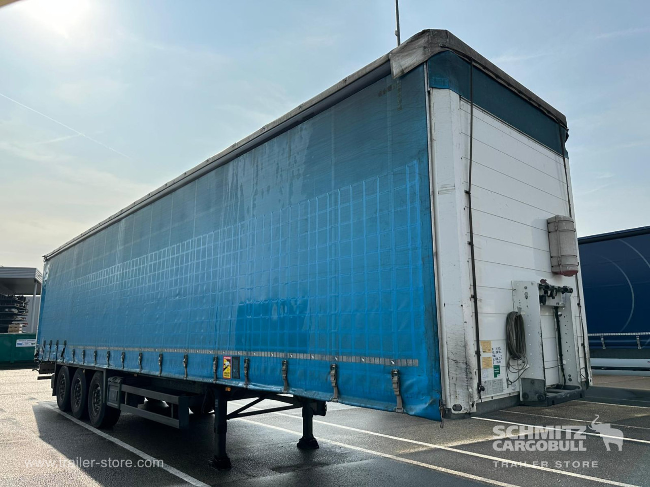 SCHMITZ Curtainsider Standard - Semirremolque lona: foto 1 SCHMITZ Curtainsider Standard - Semirremolque lona: foto 1