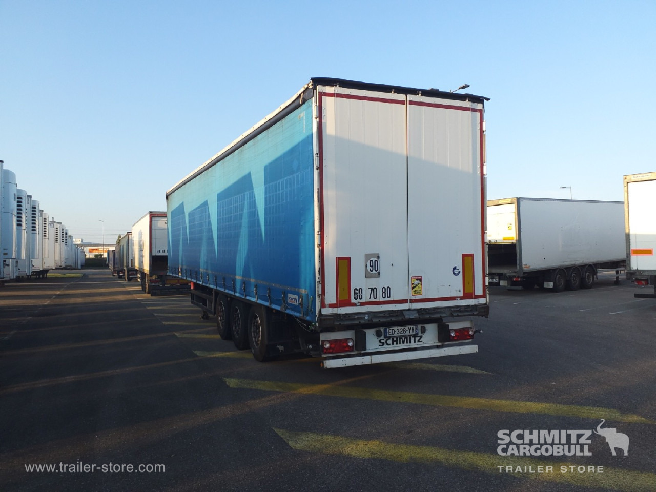 SCHMITZ Curtainsider Standard - Semirremolque lona: foto 2 SCHMITZ Curtainsider Standard - Semirremolque lona: foto 2