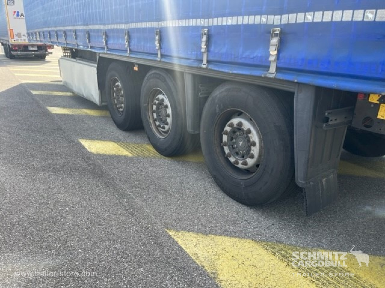 SCHMITZ Curtainsider Standard - Semirremolque lona: foto 4 SCHMITZ Curtainsider Standard - Semirremolque lona: foto 4