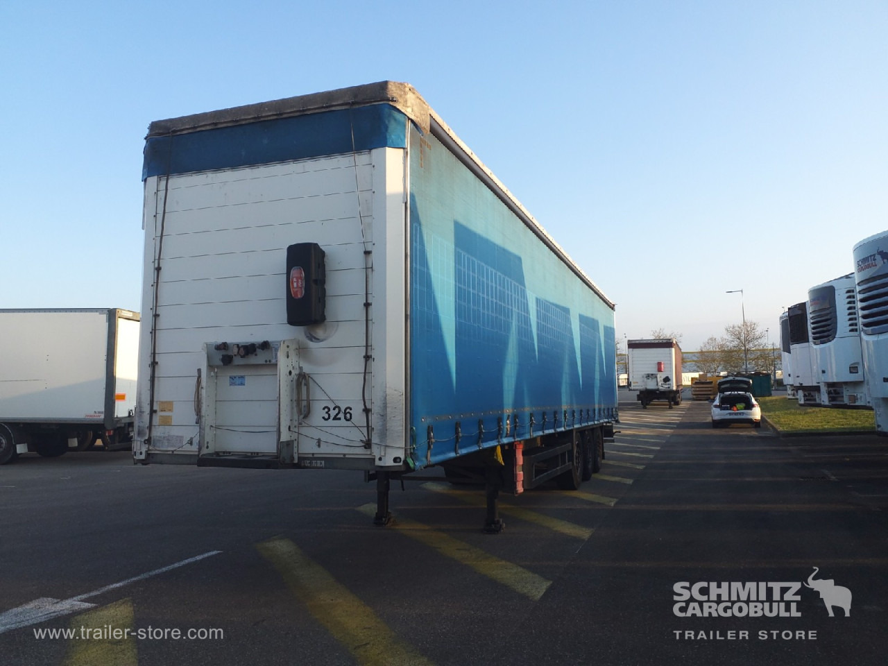 SCHMITZ Curtainsider Standard - Semirremolque lona: foto 4 SCHMITZ Curtainsider Standard - Semirremolque lona: foto 4