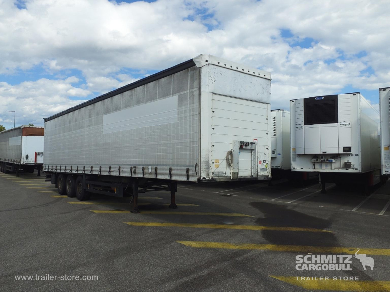 SCHMITZ Curtainsider Standard - Semirremolque lona: foto 1 SCHMITZ Curtainsider Standard - Semirremolque lona: foto 1