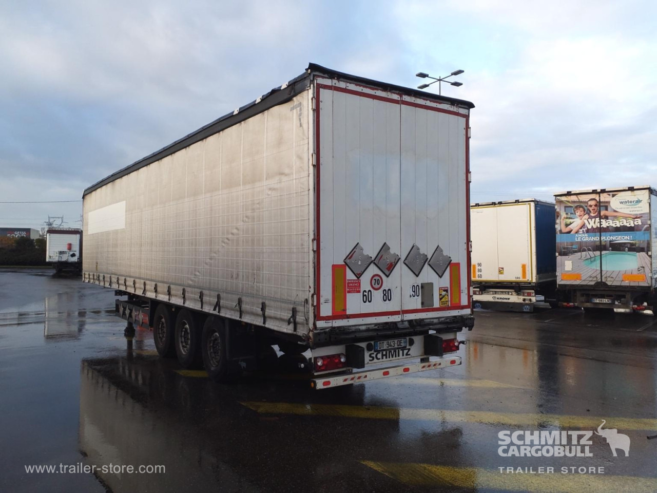 SCHMITZ Curtainsider Standard - Semirremolque lona: foto 2 SCHMITZ Curtainsider Standard - Semirremolque lona: foto 2
