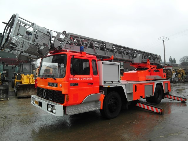 Camión de bomberos Renault G 260: foto 15