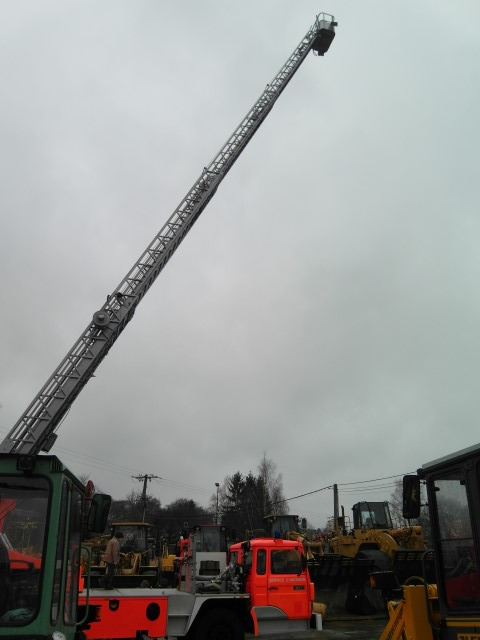 Camión de bomberos Renault G 260: foto 8