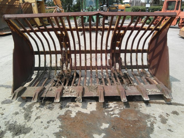 Siebschaufel Volvo - Cuchara para clasificación para Maquinaria de construcción: foto 5 Siebschaufel Volvo - Cuchara para clasificación para Maquinaria de construcción: foto 5