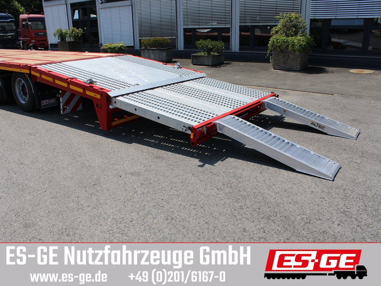 ES-GE 3-Achs Megatrailer, hydr. Heckabsenkung - Semirremolque plataforma/ Caja abierta: foto 5 ES-GE 3-Achs Megatrailer, hydr. Heckabsenkung - Semirremolque plataforma/ Caja abierta: foto 5