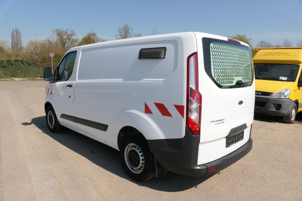 FORD Transit Custom 290 2.0 TDCi KLIMA TEMPOMAT WERKS - Furgoneta pequeña: foto 5 FORD Transit Custom 290 2.0 TDCi KLIMA TEMPOMAT WERKS - Furgoneta pequeña: foto 5