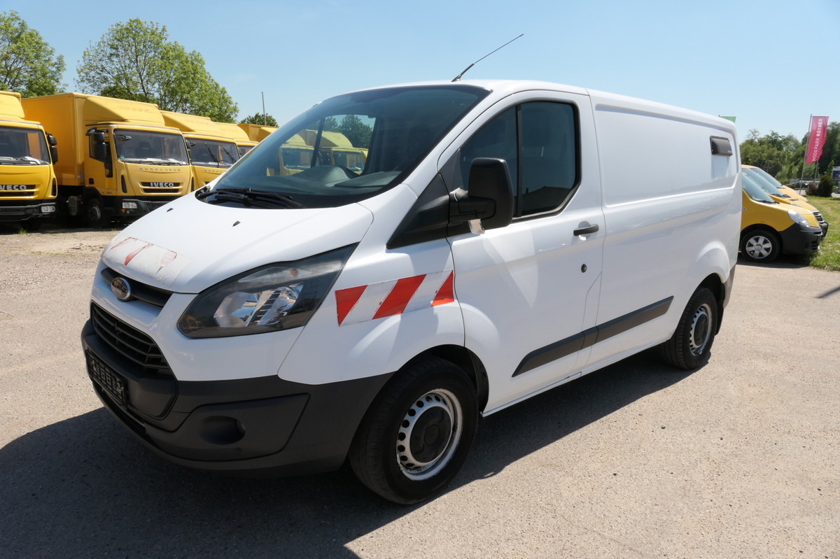 FORD Transit Custom 290 2.0 TDCi KLIMA WERKSTATTEINBA - Furgoneta pequeña: foto 2 FORD Transit Custom 290 2.0 TDCi KLIMA WERKSTATTEINBA - Furgoneta pequeña: foto 2