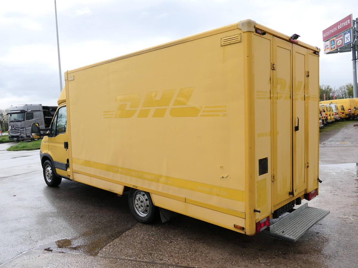 IVECO Daily 35 S11 C30C AUTOMATIK GETRIEBESCHADEN Rega - Furgoneta caja cerrada: foto 5 IVECO Daily 35 S11 C30C AUTOMATIK GETRIEBESCHADEN Rega - Furgoneta caja cerrada: foto 5