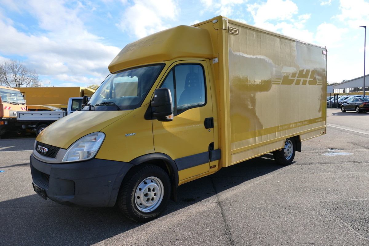 IVECO Daily 35 S11 C30C AUTOMATIK KAMERA MAXI Regale D - Furgoneta caja cerrada: foto 1 IVECO Daily 35 S11 C30C AUTOMATIK KAMERA MAXI Regale D - Furgoneta caja cerrada: foto 1