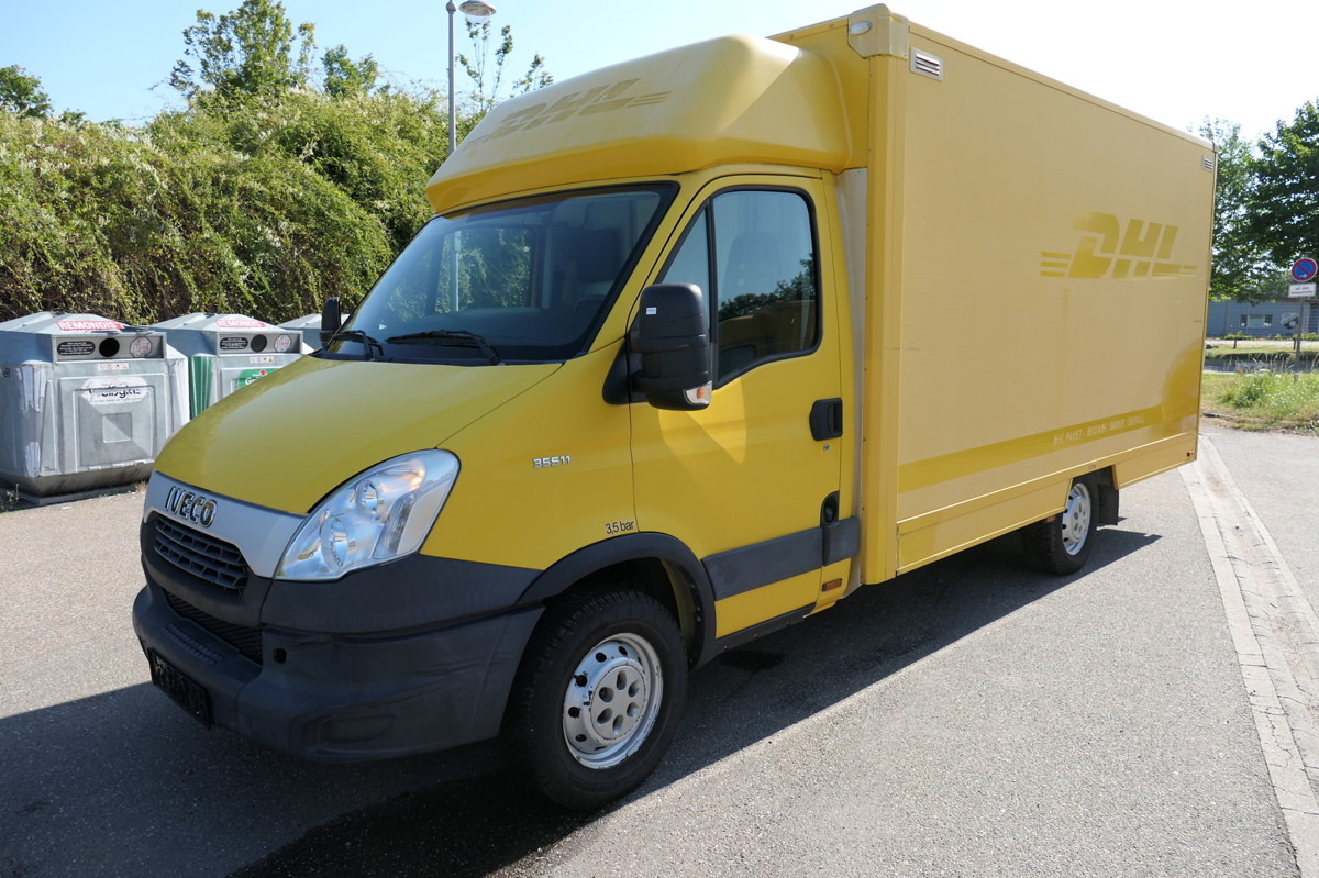 IVECO Daily 35 S11 C30C AUTOMATIK KAMERA Regale LUFT D - Furgoneta caja cerrada: foto 1 IVECO Daily 35 S11 C30C AUTOMATIK KAMERA Regale LUFT D - Furgoneta caja cerrada: foto 1