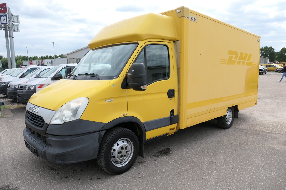 IVECO Daily 35 S11 C30C AUTOMATIK KAMERA Regale LUFT D - Furgoneta caja cerrada: foto 1 IVECO Daily 35 S11 C30C AUTOMATIK KAMERA Regale LUFT D - Furgoneta caja cerrada: foto 1