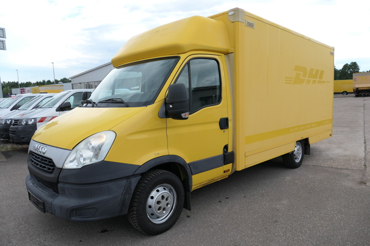 IVECO Daily 35 S11 C30C AUTOMATIK KAMERA Regale LUFT D - Furgoneta caja cerrada: foto 1 IVECO Daily 35 S11 C30C AUTOMATIK KAMERA Regale LUFT D - Furgoneta caja cerrada: foto 1