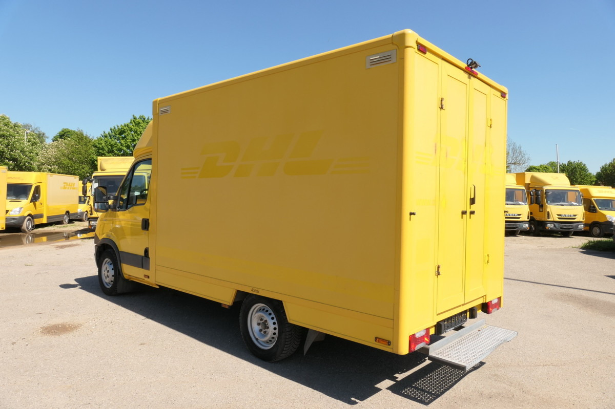 IVECO Daily 35 S11 KURZ C30C AUTOMATIK KAMERA Regale L - Furgoneta caja cerrada: foto 4 IVECO Daily 35 S11 KURZ C30C AUTOMATIK KAMERA Regale L - Furgoneta caja cerrada: foto 4