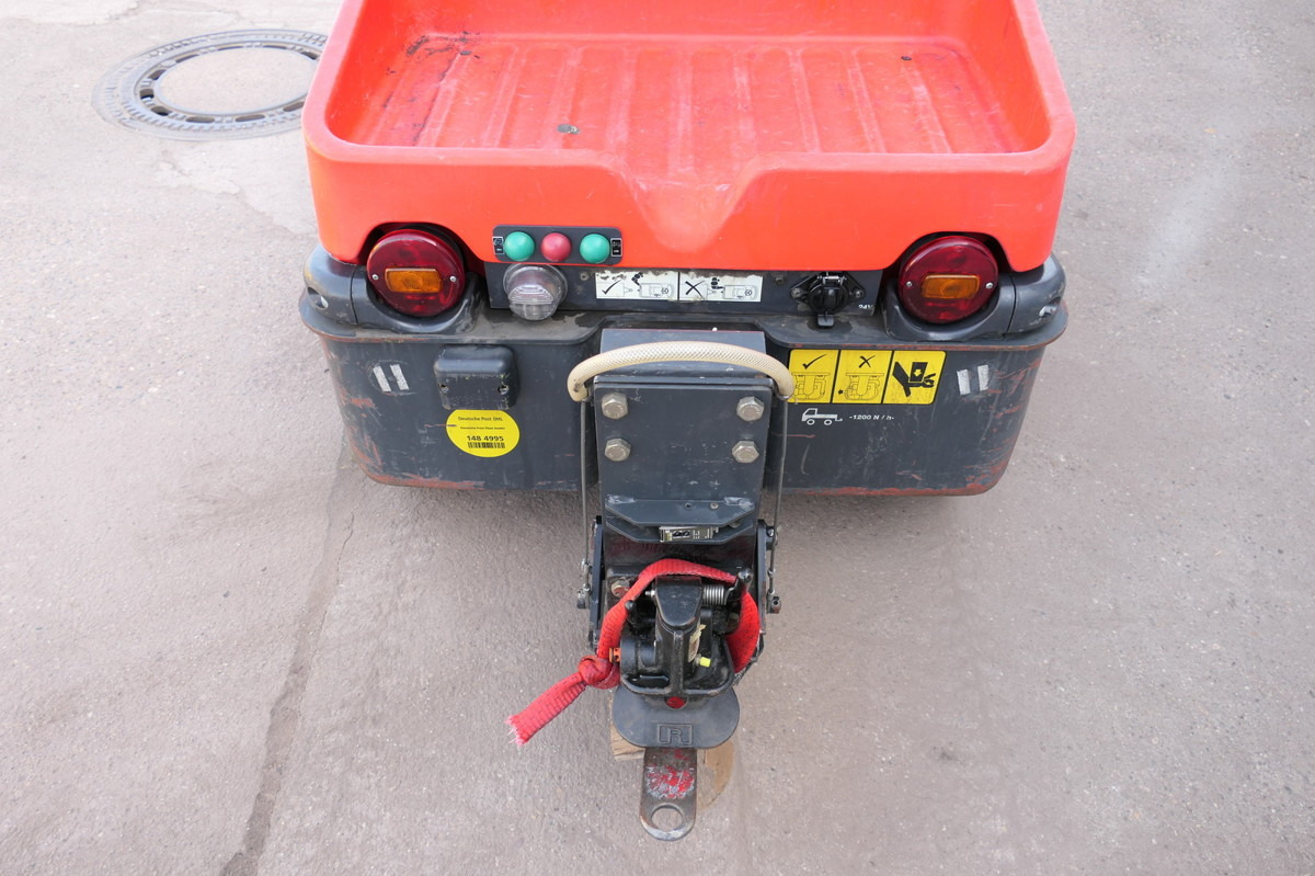 LINDE P 60 Z Schlepper Batterie 12/2019 - Remolcadora: foto 5 LINDE P 60 Z Schlepper Batterie 12/2019 - Remolcadora: foto 5