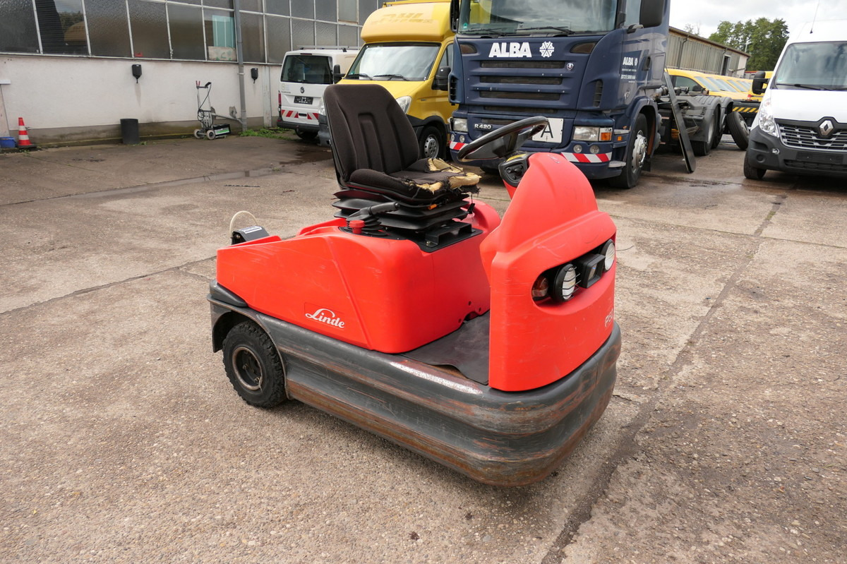LINDE P 60 Z Schlepper Batterie 21/2020 - Remolcadora: foto 2 LINDE P 60 Z Schlepper Batterie 21/2020 - Remolcadora: foto 2