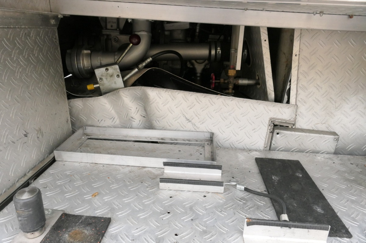 Camión de bomberos MERCEDES-BENZ 917 AF LF8/6 Feuerwehrfahrzeug: foto 6 Camión de bomberos MERCEDES-BENZ 917 AF LF8/6 Feuerwehrfahrzeug: foto 6