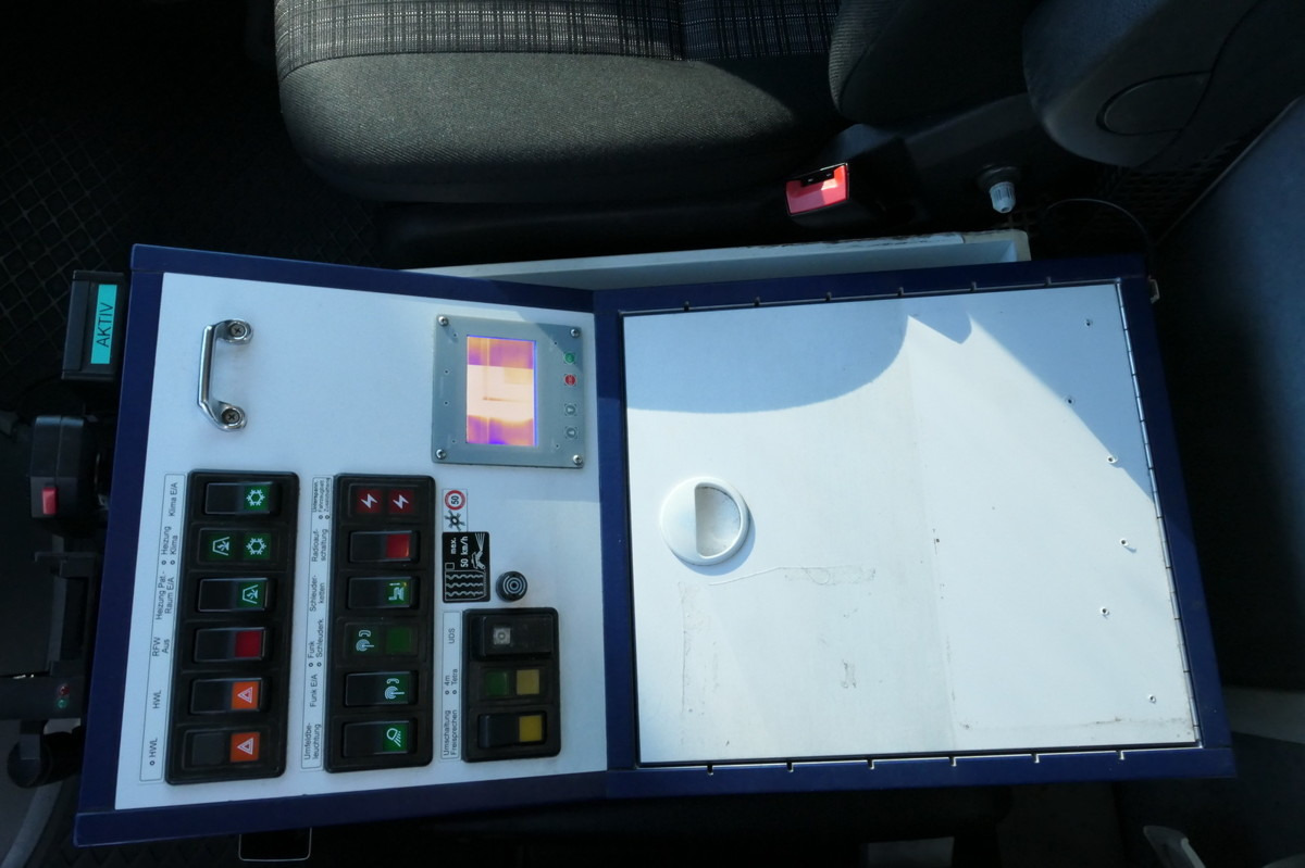 Ambulancia MERCEDES-BENZ Sprinter 519 CDI Klima Krankenwagen: foto 17