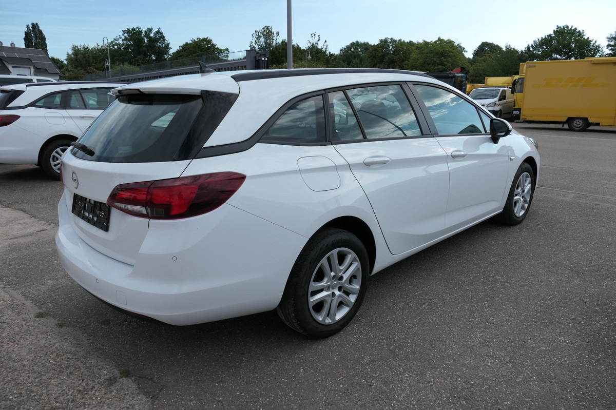 OPEL Astra K 1.6 CDTI Edition S/S KLIMA - Coche: foto 3 OPEL Astra K 1.6 CDTI Edition S/S KLIMA - Coche: foto 3