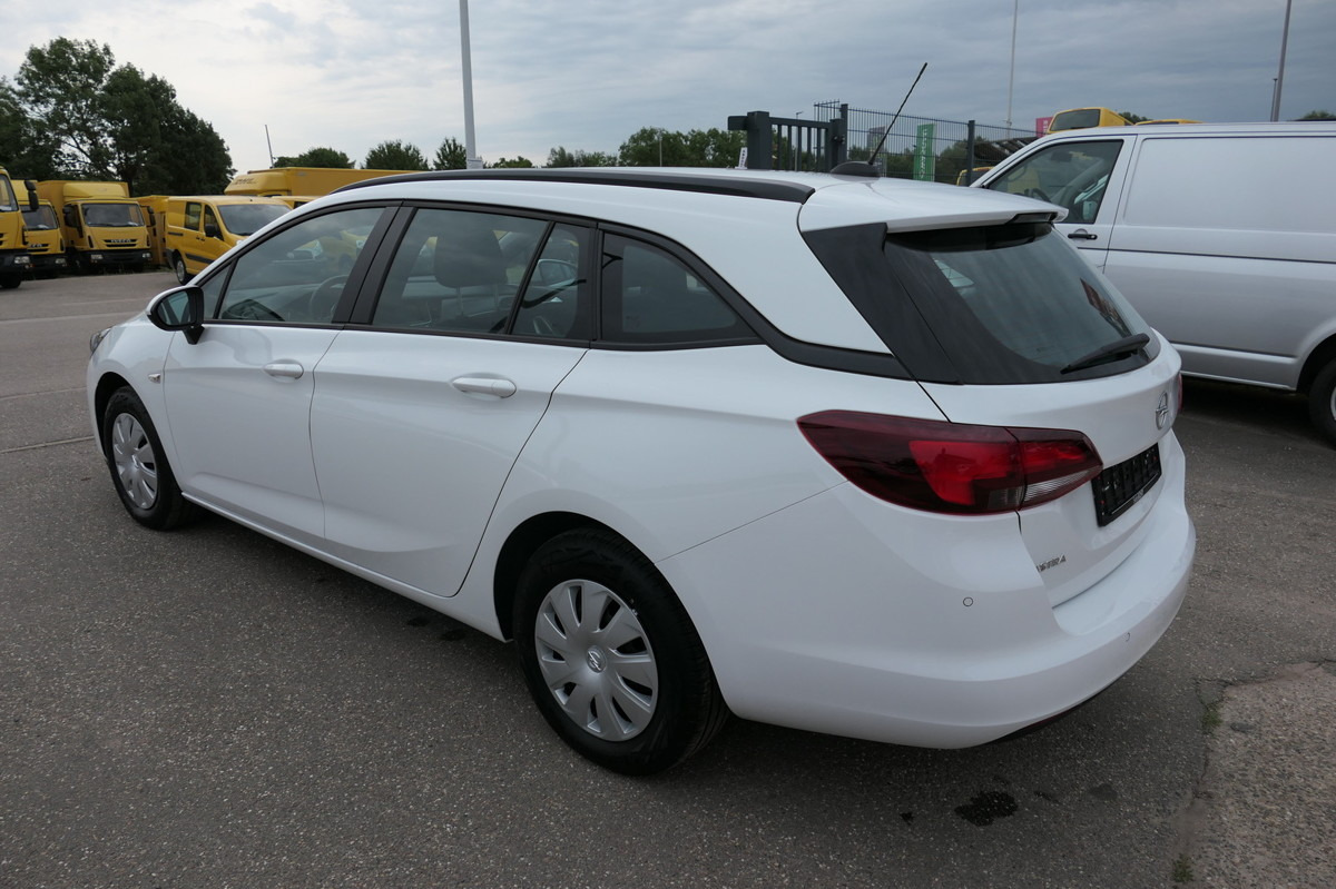 OPEL Astra Sports Tourer 1.5 CDTI KLIMA - Coche: foto 4 OPEL Astra Sports Tourer 1.5 CDTI KLIMA - Coche: foto 4