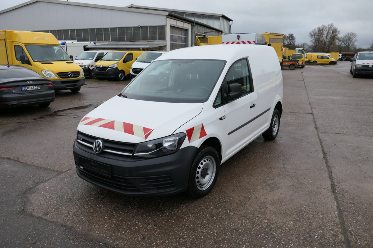 VW Caddy 4Motion 2.0 TDI WERKSTATT EURO-5 2-SITZER - Furgón: foto 2 VW Caddy 4Motion 2.0 TDI WERKSTATT EURO-5 2-SITZER - Furgón: foto 2