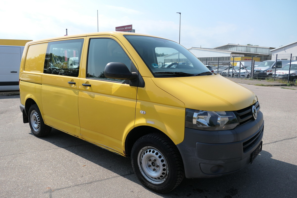 VW T5 Transporter 2.0 TDI 2xSCHIEBETÜR PARKTRONIK E - Furgoneta pequeña: foto 2 VW T5 Transporter 2.0 TDI 2xSCHIEBETÜR PARKTRONIK E - Furgoneta pequeña: foto 2