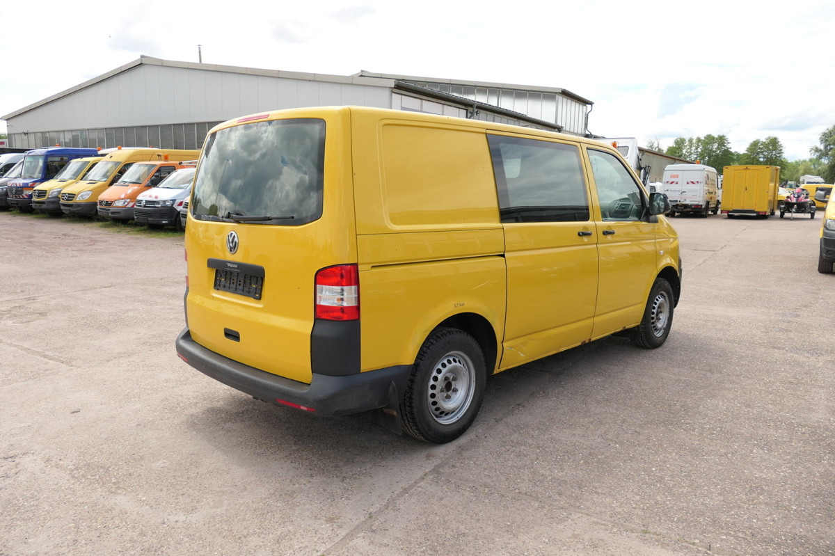 VW T5 Transporter 2.0 TDI COC - Furgoneta pequeña: foto 4 VW T5 Transporter 2.0 TDI COC - Furgoneta pequeña: foto 4