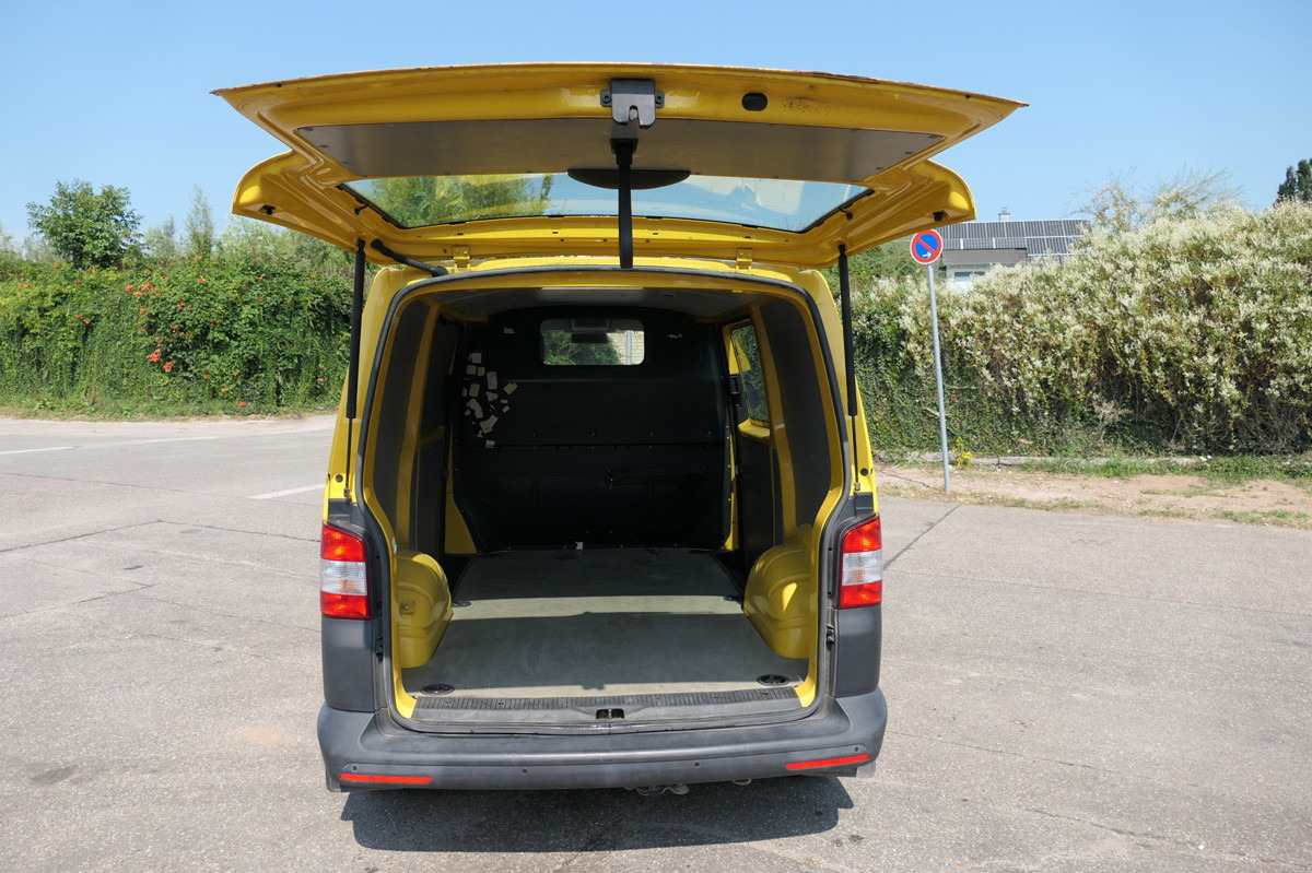VW T5 Transporter 2.0 TDI EURO-5 CoC 2xSCHIEBETÜR P - Furgoneta pequeña: foto 5 VW T5 Transporter 2.0 TDI EURO-5 CoC 2xSCHIEBETÜR P - Furgoneta pequeña: foto 5