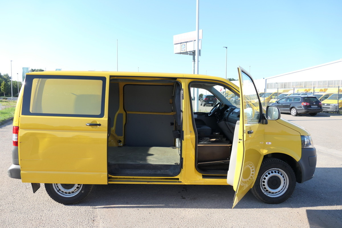 Furgoneta pequeña VW T5 Transporter 2.0 TDI PARKTRONIK 2xSCHIEBETÜR C: foto 8 Furgoneta pequeña VW T5 Transporter 2.0 TDI PARKTRONIK 2xSCHIEBETÜR C: foto 8