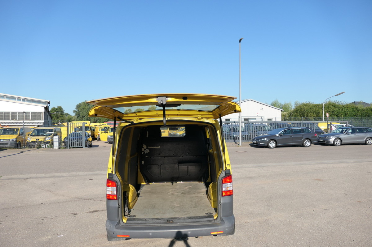 Furgoneta pequeña VW T5 Transporter 2.0 TDI PARKTRONIK 2xSCHIEBETÜR C: foto 6 Furgoneta pequeña VW T5 Transporter 2.0 TDI PARKTRONIK 2xSCHIEBETÜR C: foto 6