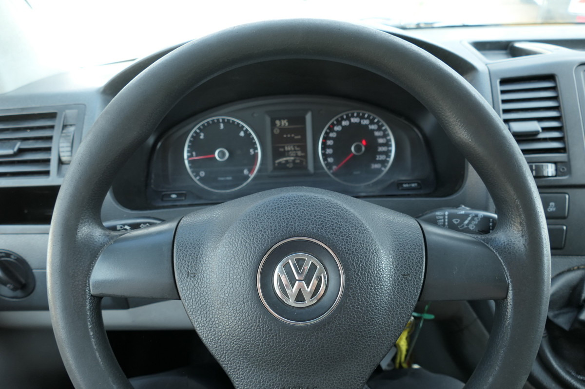 Furgoneta pequeña VW T5 Transporter 2.0 TDI PARKTRONIK EURO-5 2xSCHIE: foto 10 Furgoneta pequeña VW T5 Transporter 2.0 TDI PARKTRONIK EURO-5 2xSCHIE: foto 10