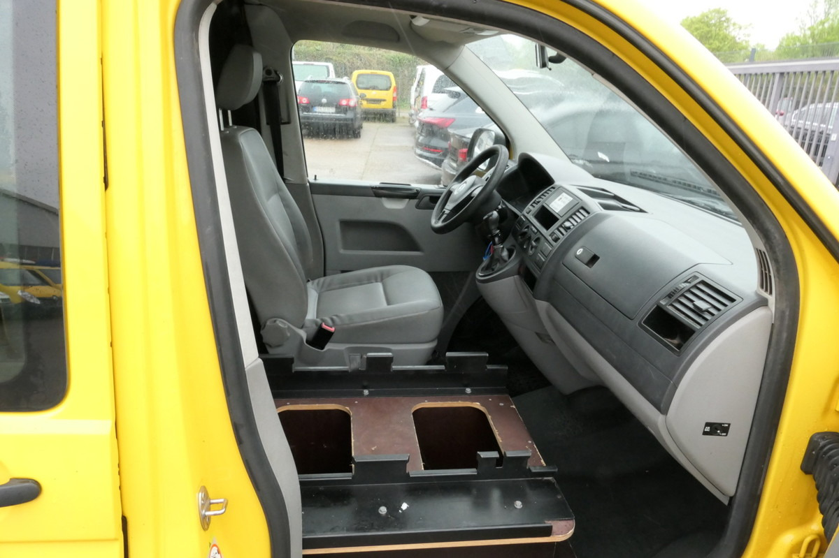 VW T5 Transporter 2.0 TDI PARKTRONIK EURO-5 2xSCHIE - Furgoneta pequeña: foto 5 VW T5 Transporter 2.0 TDI PARKTRONIK EURO-5 2xSCHIE - Furgoneta pequeña: foto 5