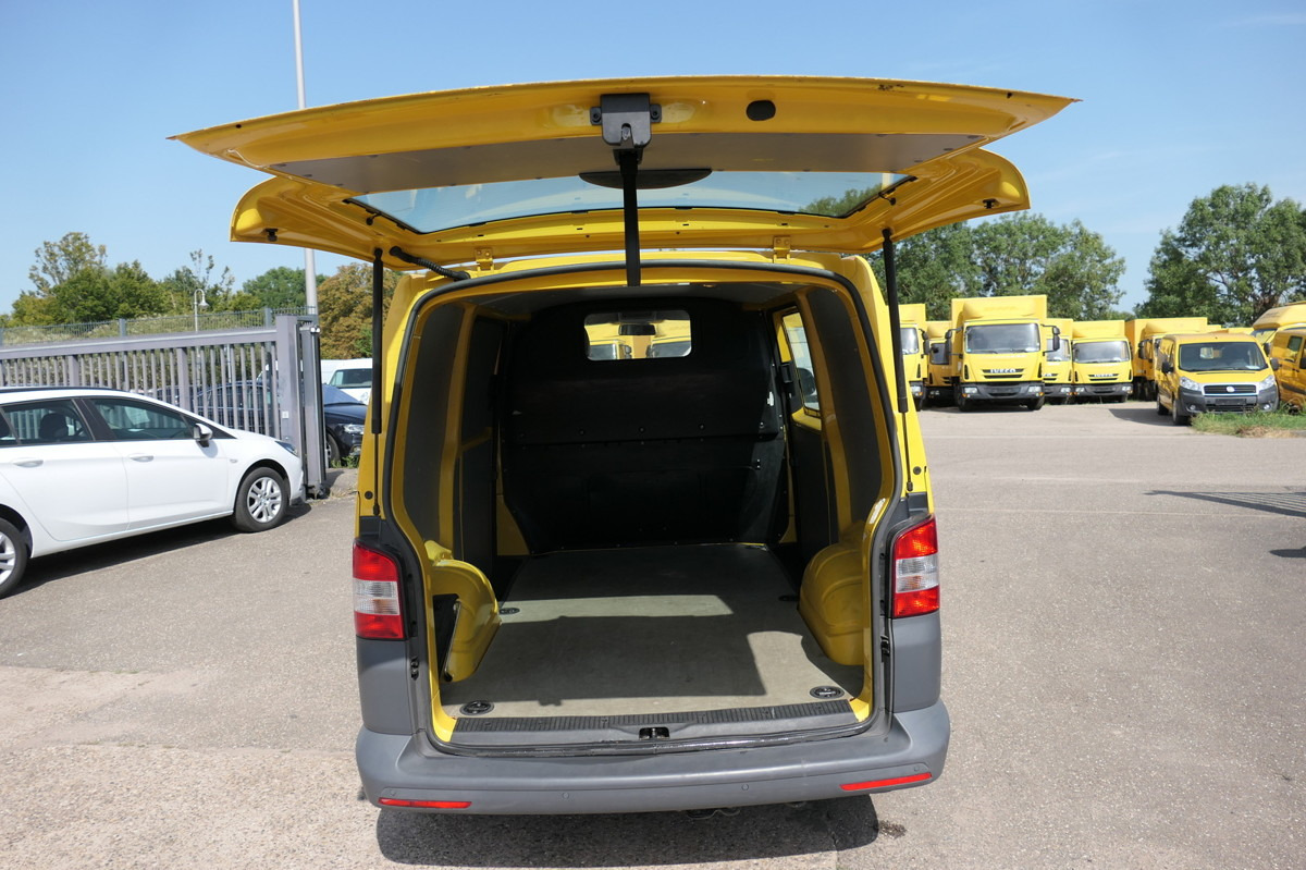 VW T5 Transporter 2.0 TDI PARKTRONIK EURO5 2xSCHIEB - Furgoneta pequeña: foto 5 VW T5 Transporter 2.0 TDI PARKTRONIK EURO5 2xSCHIEB - Furgoneta pequeña: foto 5